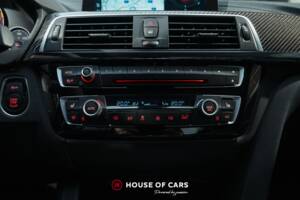 Image 21/23 de BMW M3 (2018)