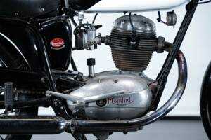 Image 42/50 of Mondial 125 (1961)