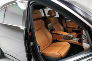 Bild 7/18 von BMW 760i (2005)