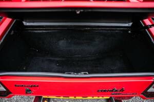 Bild 17/43 von Lamborghini Countach LP 5000 S QV (1988)