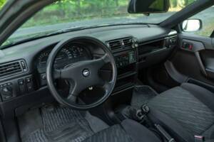 Image 27/50 of Opel Calibra 2,0 4x4 16V (1991)
