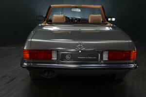 Image 5/50 de Mercedes-Benz 420 SL (1987)