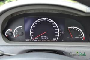 Immagine 41/50 di Mercedes-Benz CL 63 AMG (2007)