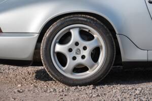 Bild 53/56 von Porsche 911 Carrera 4 (1990)