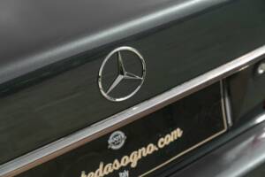 Image 15/50 de Mercedes-Benz 300 SL (1990)