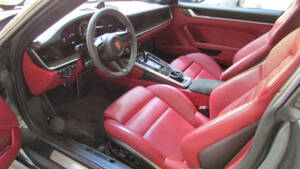 Image 11/20 of Porsche 911 Turbo (2022)