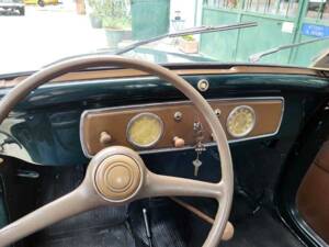 Imagen 19/30 de FIAT 500 C Furgonato (1952)