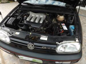 Bild 37/50 von Volkswagen Golf III 2.0 16V GTI (1993)