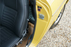 Image 24/50 of Volvo 1800 E (1971)