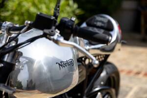 Bild 16/39 von Norton Dominator SS (2018)