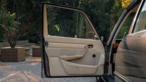 Bild 37/105 von Mercedes-Benz 280 S (1972)