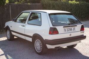 Bild 8/58 von Volkswagen Golf II GTi 1.8 (1988)