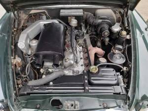 Image 31/34 of Rover 3 Litre Mk II (1963)