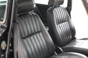 Immagine 13/38 di Mini Cooper 1.3i MPI (1999)