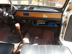 Image 17/50 de FIAT 127 (1972)