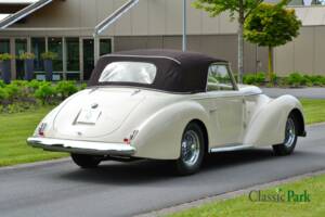 Image 21/50 of Delahaye 135M Worblaufen (1947)