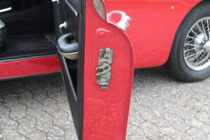 Image 71/84 of Jaguar XK 150 SE DHC (1958)