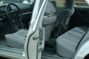 Bild 42/50 von Mercedes-Benz 500 SE (1990)