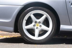 Image 10/37 of Ferrari 550 Maranello (2000)