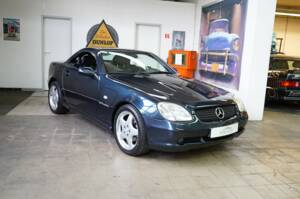 Bild 35/46 von Mercedes-Benz SLK 230 Kompressor (1997)