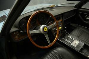 Afbeelding 47/50 van Ferrari 365 GT 2+2 (1968)