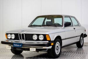 Image 24/50 of BMW 320i (1981)