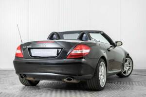 Afbeelding 46/50 van Mercedes-Benz SLK 200 Kompressor (2007)