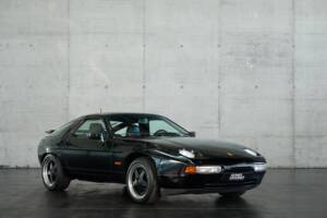 Afbeelding 16/50 van Porsche 928 S4 (1989)