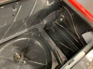 Image 163/177 de Mercedes-Benz 350 SL (1974)