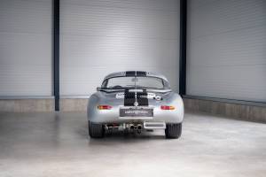 Image 8/37 of Jaguar E-Type 3.8 (1963)