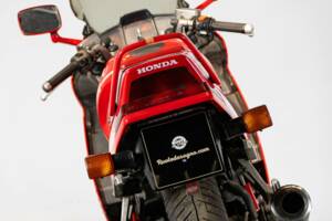 Imagen 37/50 de Honda VFR 750R RC 30 (1988)