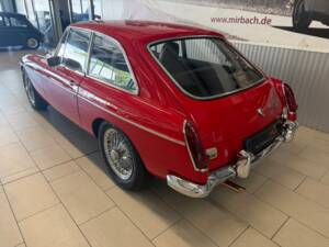 Imagen 8/15 de MG MGC GT (1969)