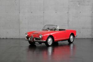 Afbeelding 1/46 van Alfa Romeo Giulia 1600 Spider (1963)