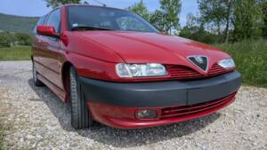 Bild 5/8 von Alfa Romeo 145 1.4 T. Spark (1997)