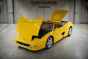 Image 20/100 of Ferrari F 355 Spider (1999)