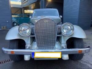 Image 3/20 de Panther De Ville Saloon (1979)