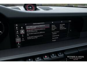 Image 30/39 de Porsche 911 Carrera 4S (2019)