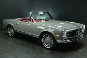 Bild 8/50 von Mercedes-Benz 250 SE (1968)