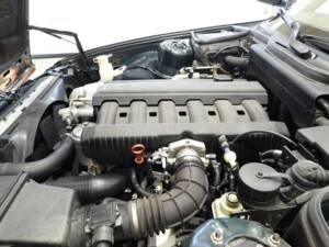 Bild 7/10 von BMW 520i (1994)