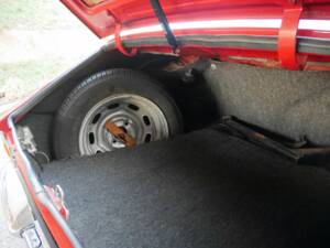 Image 20/28 of BMW 1600 GT (1968)