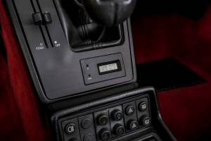 Image 34/50 of Alfa Romeo 2.0 Spider QV (1988)