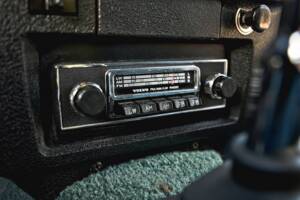 Image 26/38 de Volvo 244 DLS (1977)