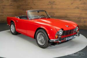 Image 4/19 de Triumph TR 4 (1964)
