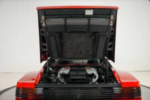 Bild 40/50 von Ferrari Testarossa (1990)