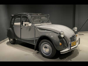 Image 3/25 de Citroën 2 CV 6 Charleston (1987)