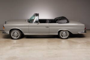 Image 5/45 of Mercedes-Benz 250 SE (1967)