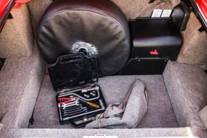 Afbeelding 42/43 van Jaguar XJS V12 Lister (1988)