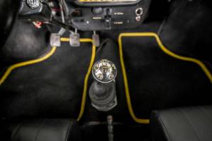 Image 43/50 of Innocenti Mini Cooper 1300 (1974)