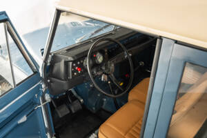 Image 8/31 of Land Rover 109 (1980)