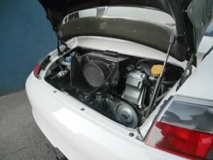 Image 15/35 of Porsche 911 GT3 Cup (2003)